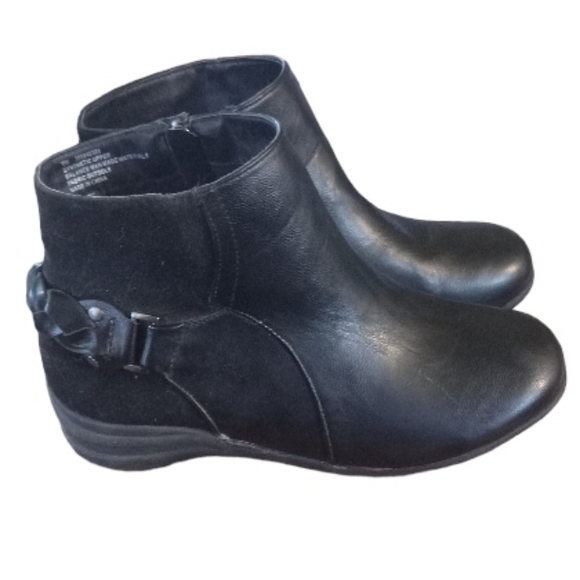 Catherines - Picture 2 of 7